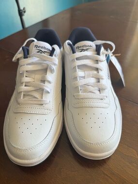 Reebok Court Advance Men’s sneakers size 7.5